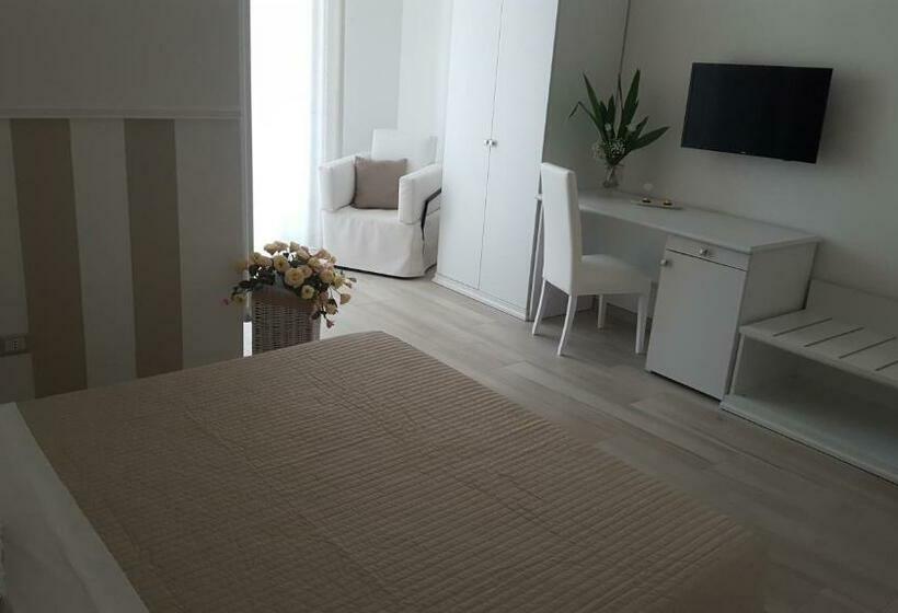 غرفة ديلوكس, Finestre Sul Borgo