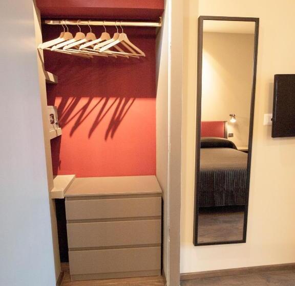 חדר דלוקס, Novecento