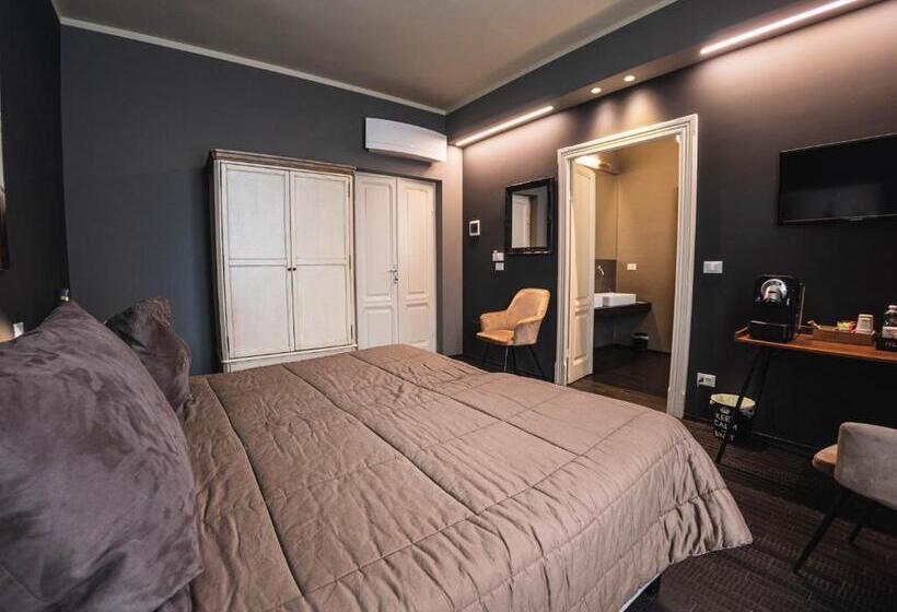 اتاق استاندارد با تخت بزرگ, Palazzo Gozzi Bed & Beauty