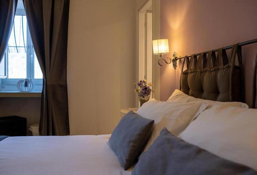 اتاق استاندارد, Sotto Le Stelle Ai Decumani