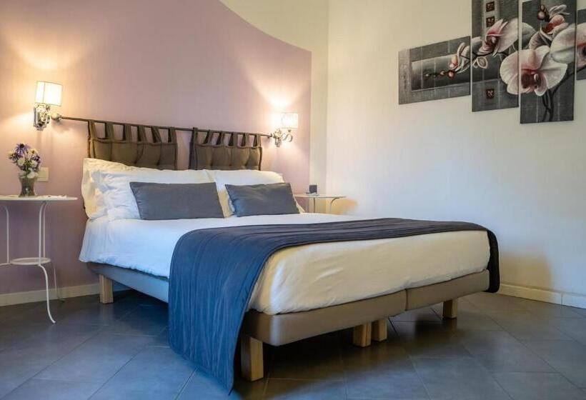 اتاق استاندارد, Sotto Le Stelle Ai Decumani