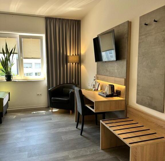 스탠다드 트리플 룸, An