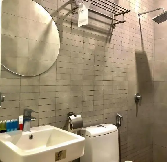 Quarto standard, Double Happiness