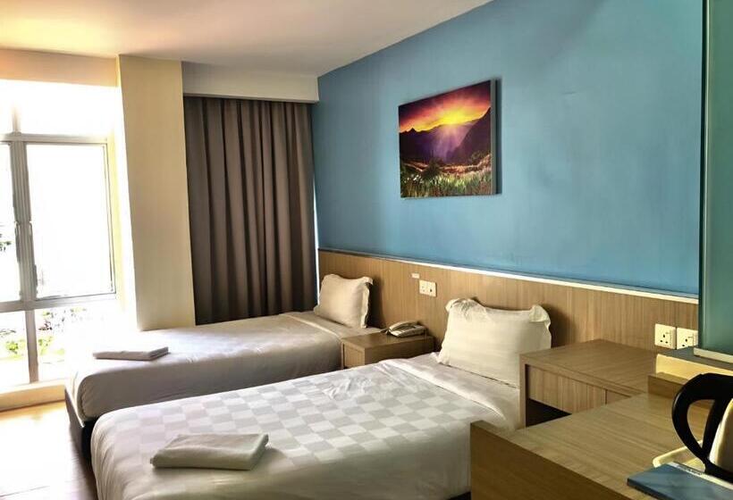 Номер Стандарт, Double Happiness