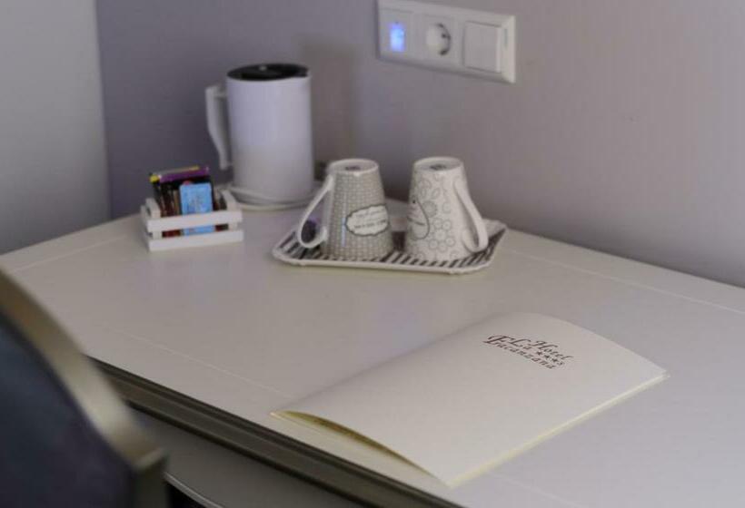 غرفة ديلوكس, Fracanzana