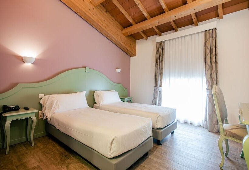 غرفة كلاسيكية, Fracanzana