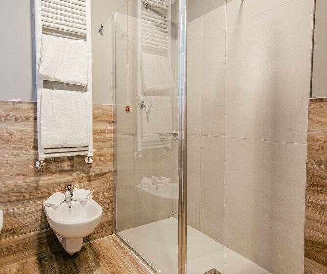 غرفة كلاسيكية, Fracanzana