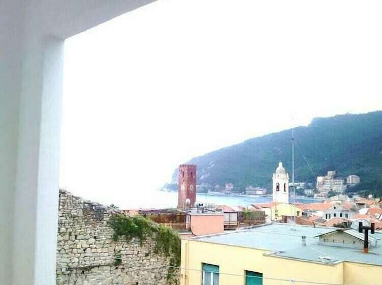 חדר סטנדרט, Gino