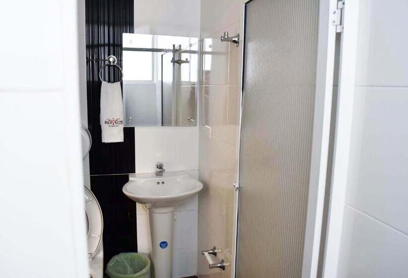 غرفة قياسية رباعية, Isla Mayor