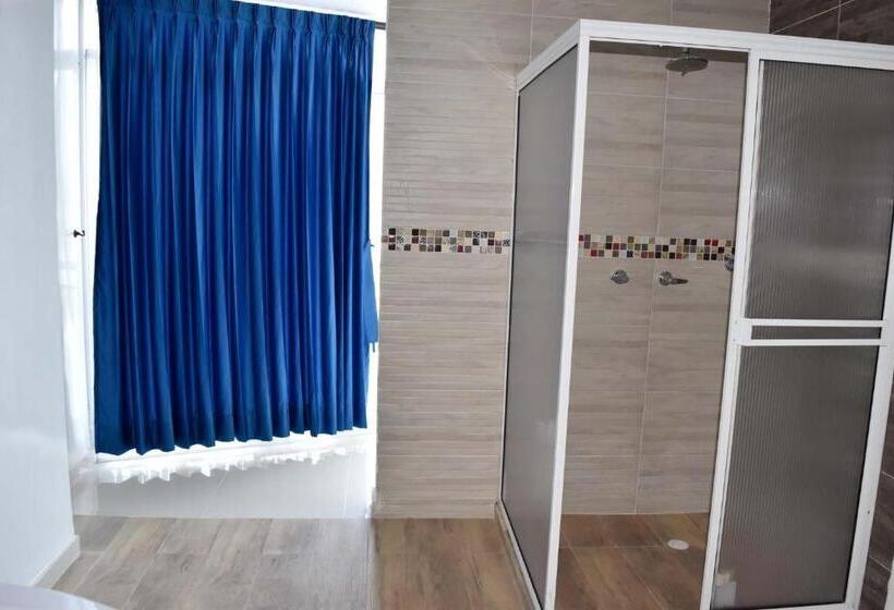 جناح مزود بجاكوزى, Isla Mayor