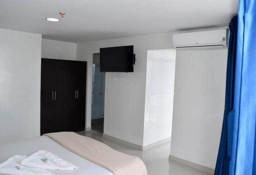 جناح مزود بجاكوزى, Isla Mayor