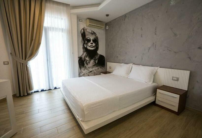 패밀리 룸, Mirage