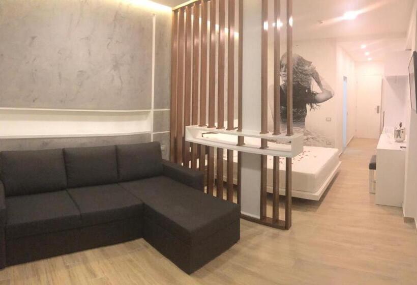 스탠다드 룸, Mirage