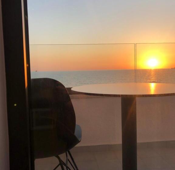 디럭스 테라스 룸 바다 전망, Mirage