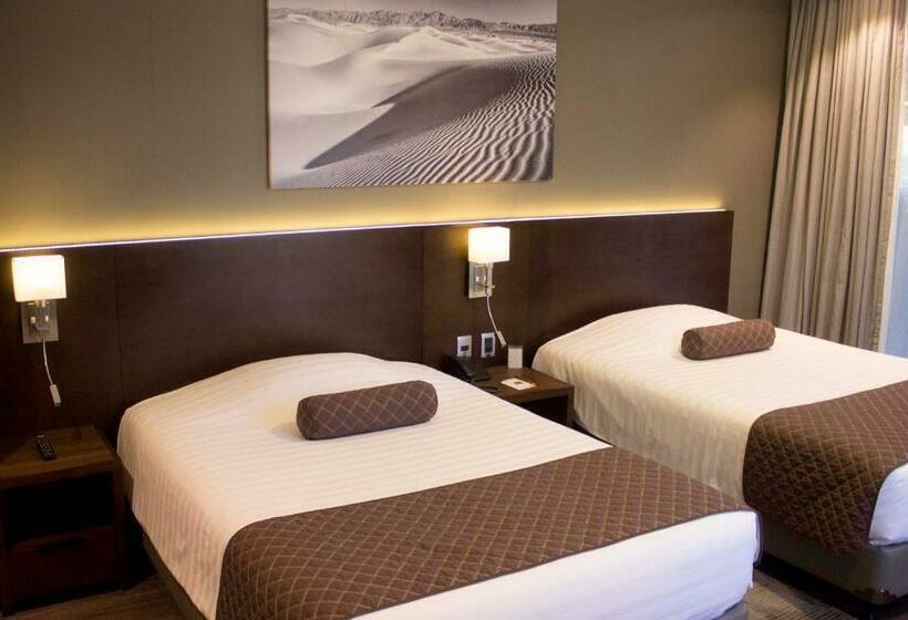 חדר סטנדרט, Rennova