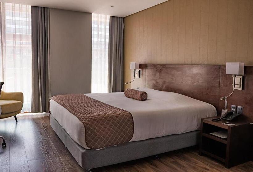 חדר סטנדרט, Rennova