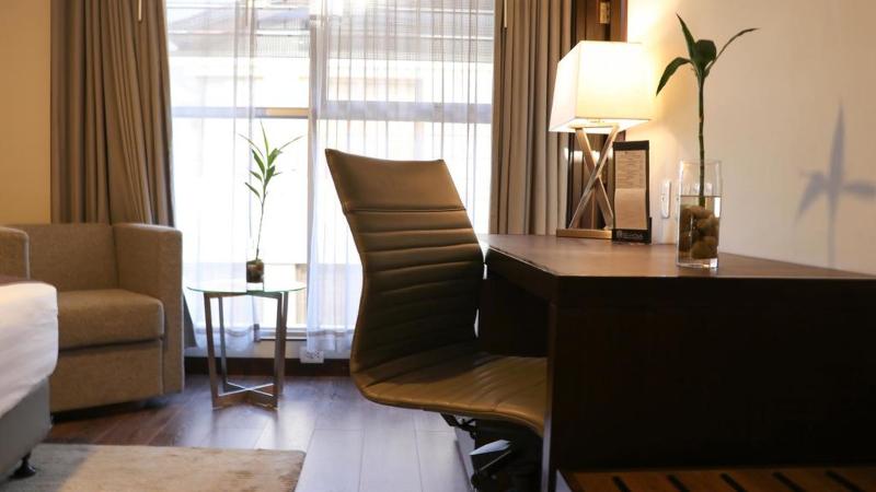 חדר סטנדרט, Rennova