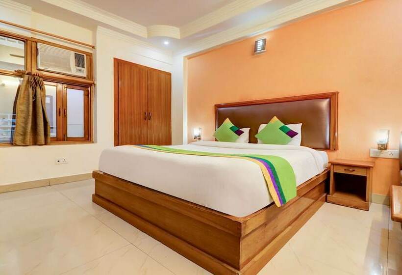 Pokój Standard, Treebo Calista, Patel Nagar