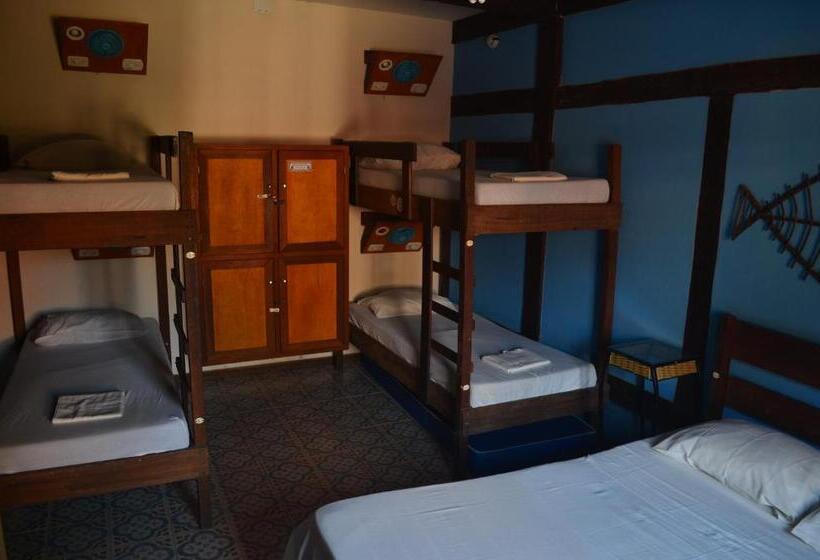 Perhesviitti, Maresias Hostel & Suites