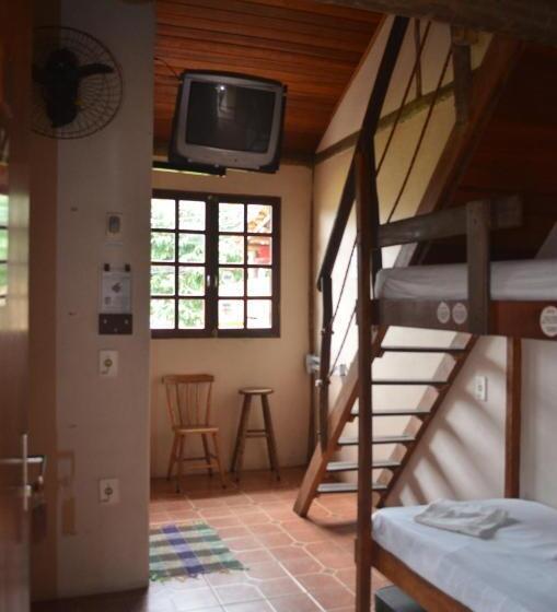 Vuode Makuusalissa, Maresias Hostel & Suites