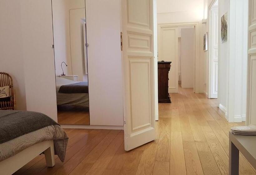 Номер Стандарт, Il Cortile Del Marchese Beccadelli