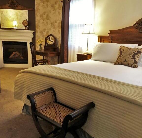 Стандартный Номер Кровать Кинг, Ivy Manor Inn Village Center
