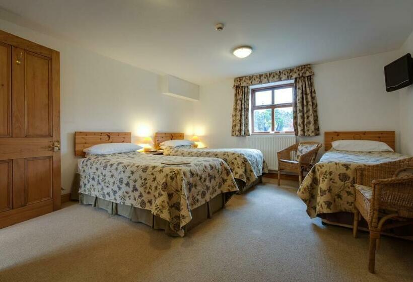 Quarto standard, Parr Hall Farm, Eccleston