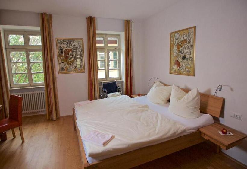 Номер Стандарт, & Café Ritter Von Böhl