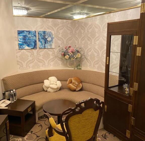 جناح, Grand Vert Gizan