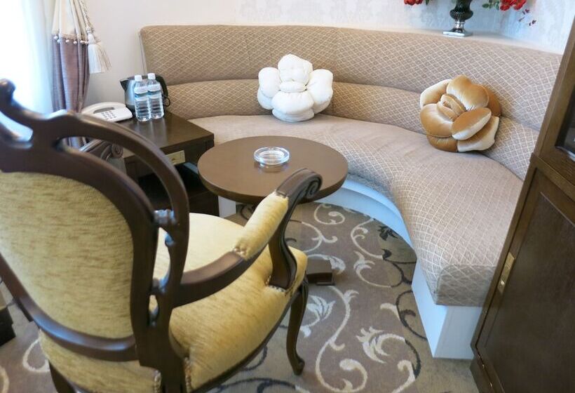 جناح, Grand Vert Gizan