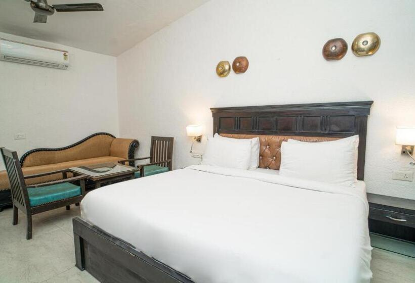 リバービュースイート, Ishan A Ganges Riverside Retreat By Salvus