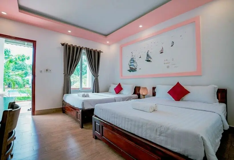 بنگله خانوادگی, Long Mountain Resort