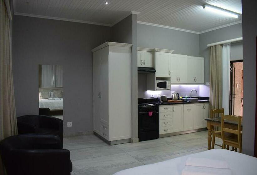 דירת חדר, The Baths Natural Hot Springs