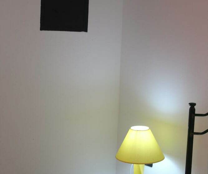 غرفة قياسية ثلاثية, Amoru Bed & Breakfast