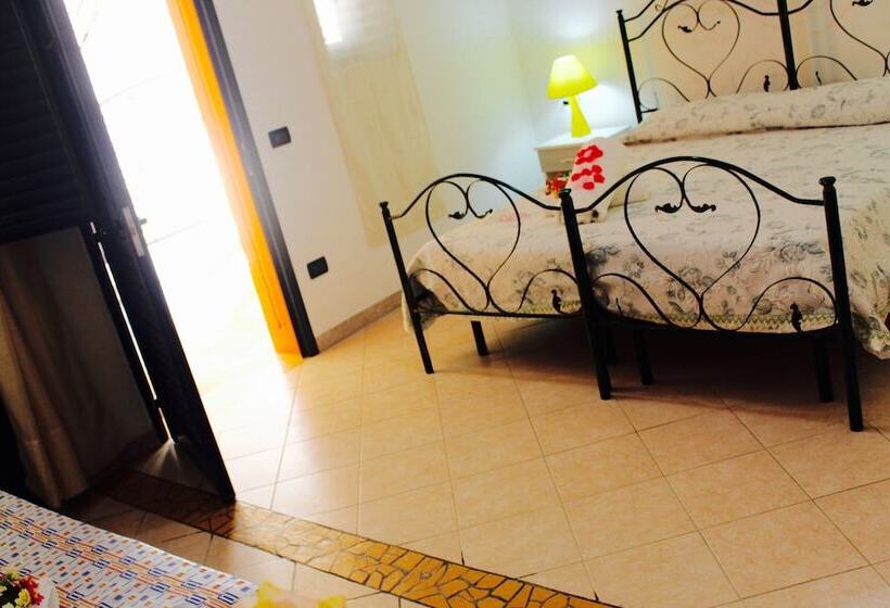 غرفة قياسية رباعية, Amoru Bed & Breakfast