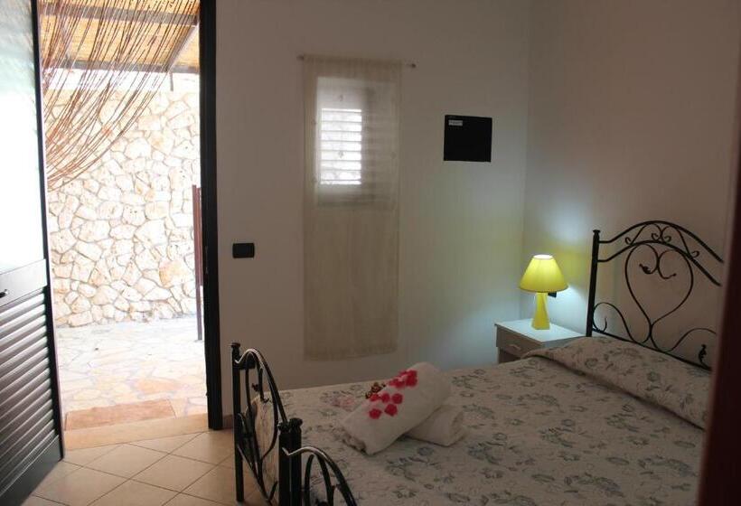 غرفة قياسية ثلاثية, Amoru Bed & Breakfast