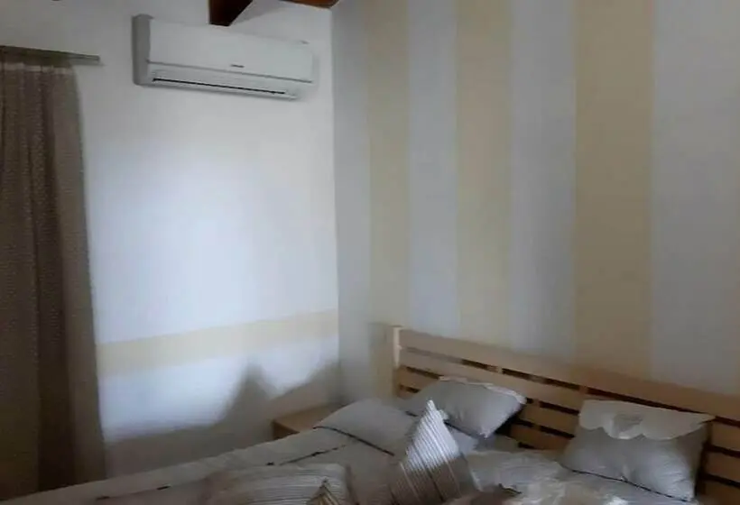 Standard-huone Puutarhanäkymä, B&b Su Donnigheddu