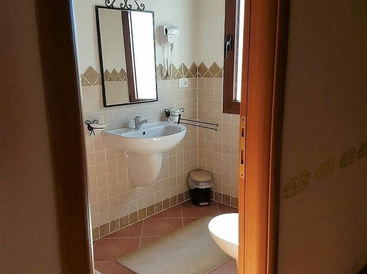 اتاق استاندارد با چشم‌انداز باغ, B&b Su Donnigheddu