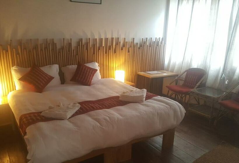 اتاق استاندارد, Boutique Heritage Home