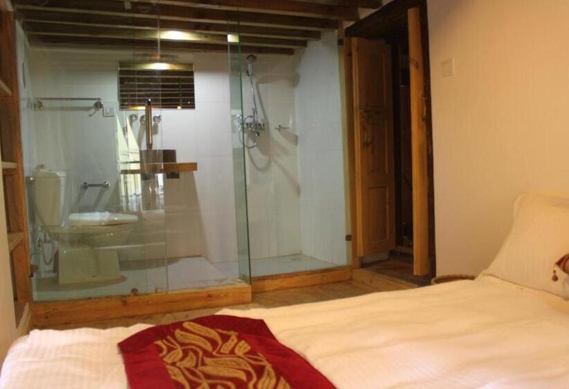 اتاق استاندارد یک نفره, Boutique Heritage Home