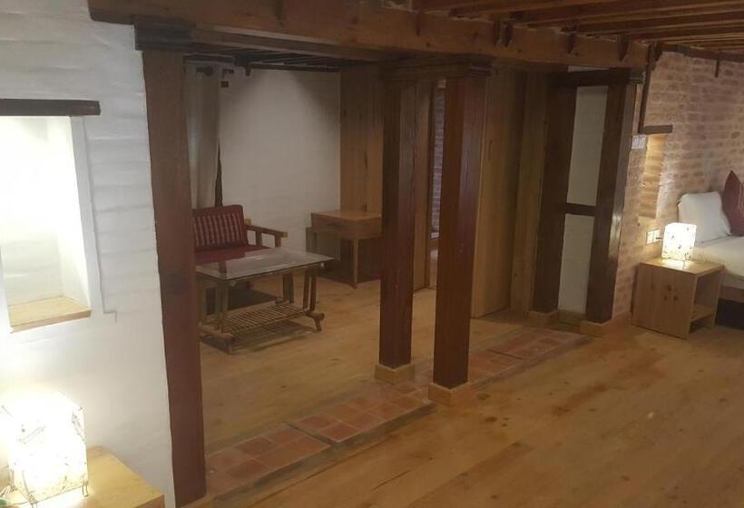 اتاق سوپریور خانوادگی, Boutique Heritage Home