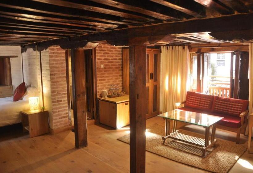 اتاق سوپریور خانوادگی, Boutique Heritage Home