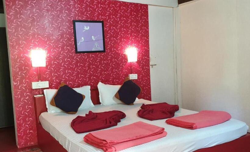 חדר דלוקס, Shiva Cottages