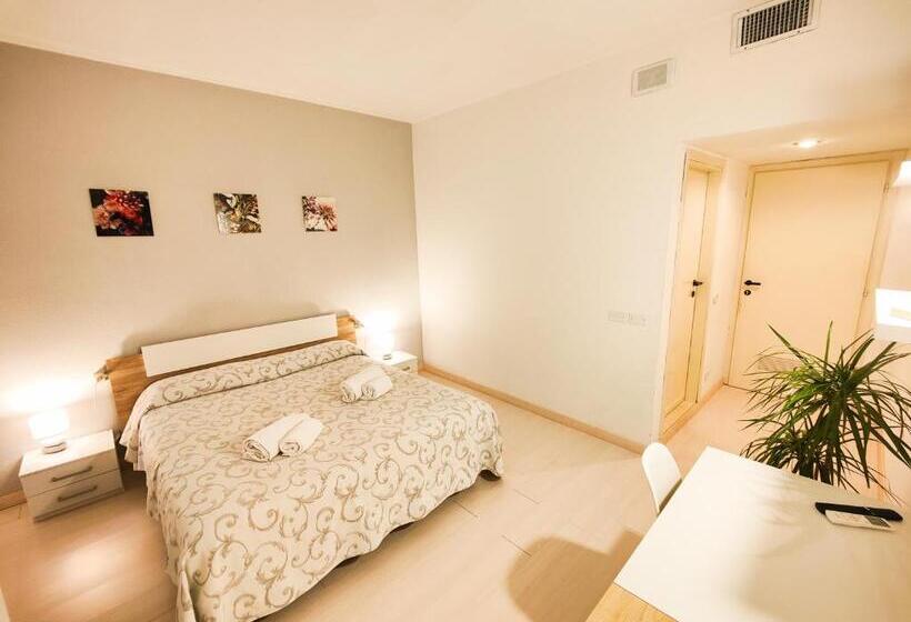 Quarto Estandar, Albergo B&b Tenesi