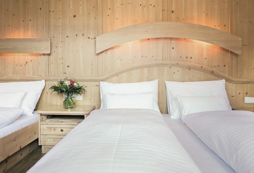 غرفة كلاسيكية رباعية, Condor