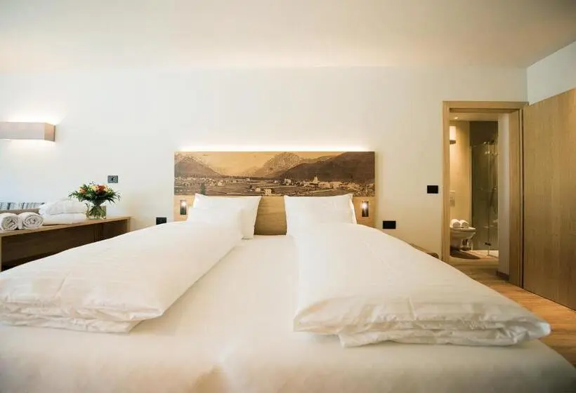 Premium-huone, Condor