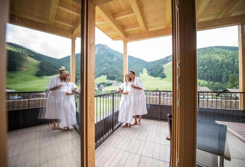 غرفة سوبيريور عائلية, Condor