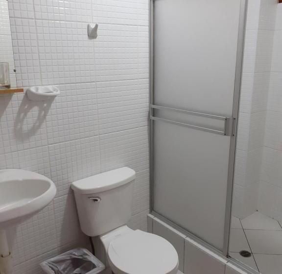 اتاق استاندارد, Explorer Deluxe