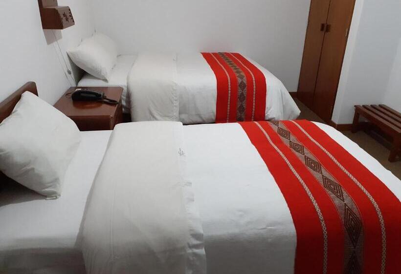 اتاق لوکس خانوادگی, Explorer Deluxe