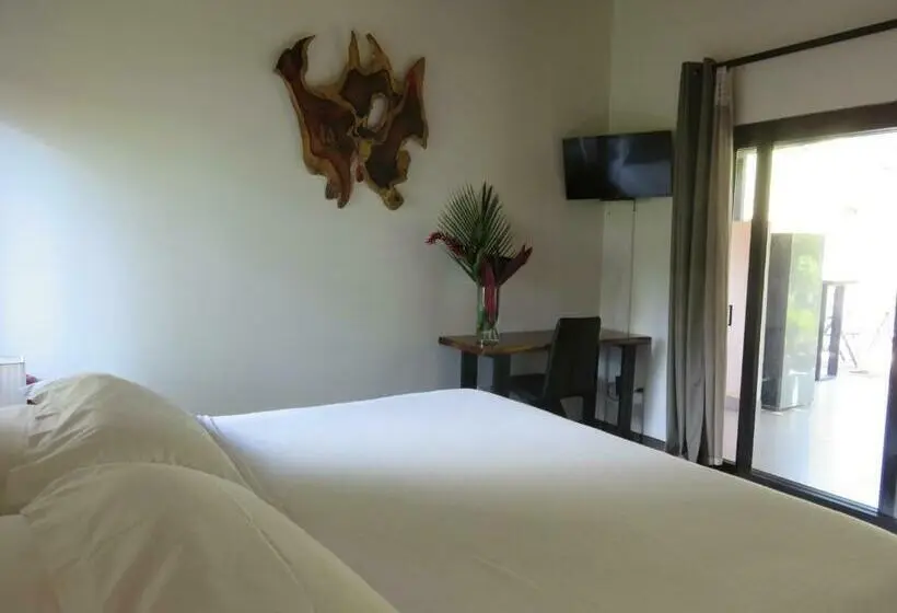 デラックスバンガロー, Oasis De Las Palmas